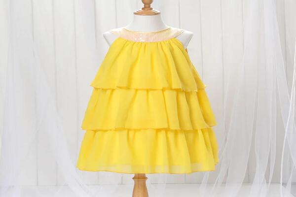 فستان بنات أصفر