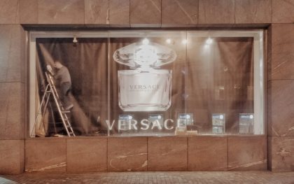 What+is+the+Versace+Hotel+in+the+UAE%3F